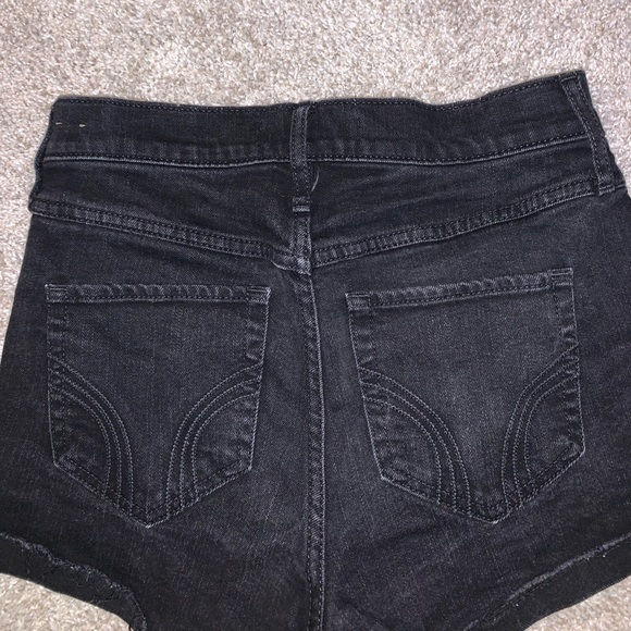 Hollister Black Jean Shorts size 26 - Picture 9 of 9